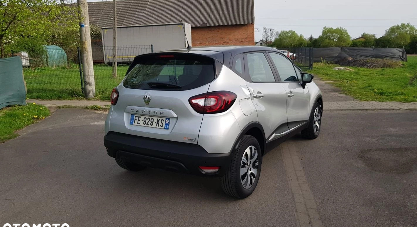 Renault Captur cena 28900 przebieg: 71526, rok produkcji 2019 z Prochowice małe 781